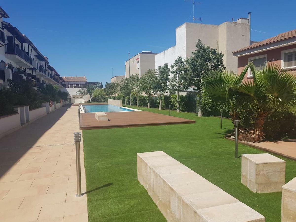 Апартаменты Residencial Delta Garden'S Сан-Жауме-де-Энвежа Экстерьер фото